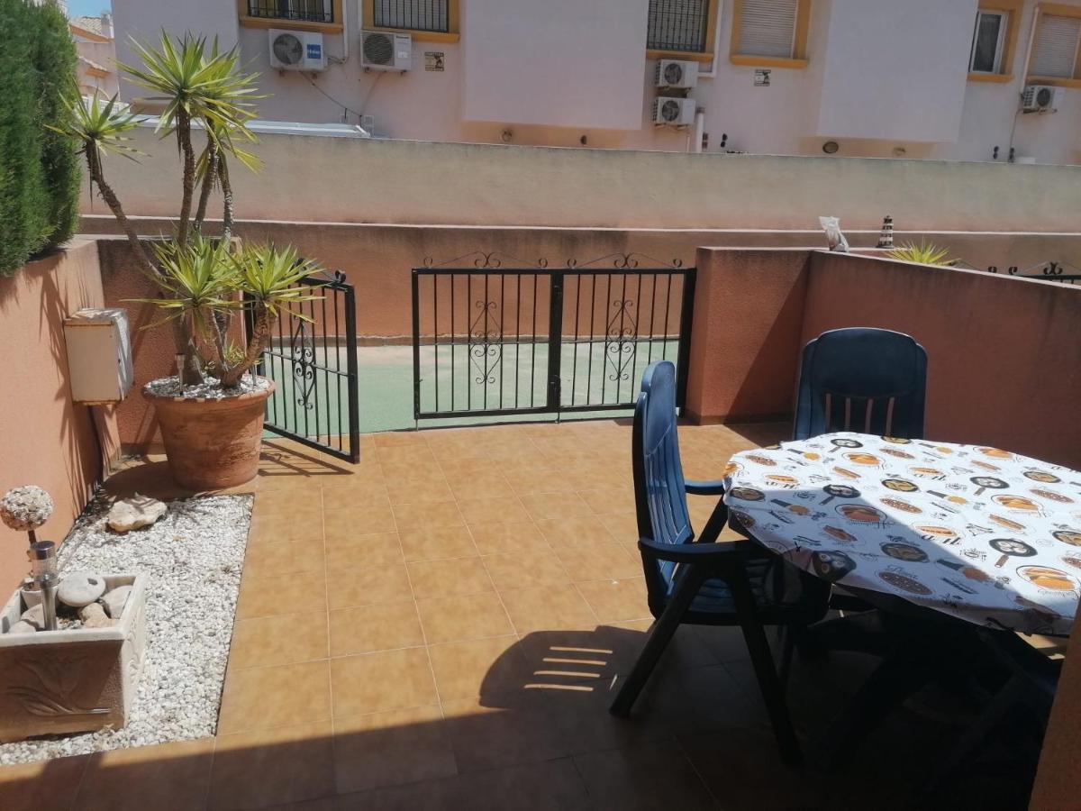 Nice 3 bedroom Duplex Cabo Roig Orihuela Buitenkant foto
